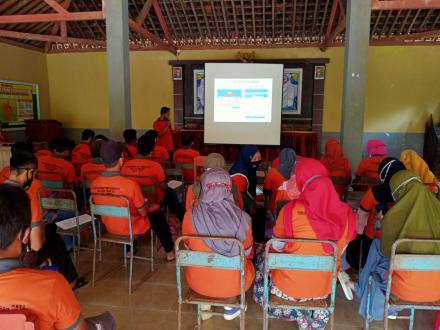 Sosialisasi dan Bimtek Pemutakhiran Data Terpadu IDM Berbasis SDGs